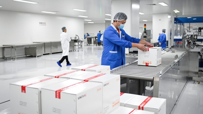 စကိုရိုနာဗိုင်းရပ်စ် ကာကွယ်ဆေးများအား စျေးနှုန်းသက်သာစွာဖြင့် တရုတ်နိုင်ငံ ရောင်းချပေးမည်