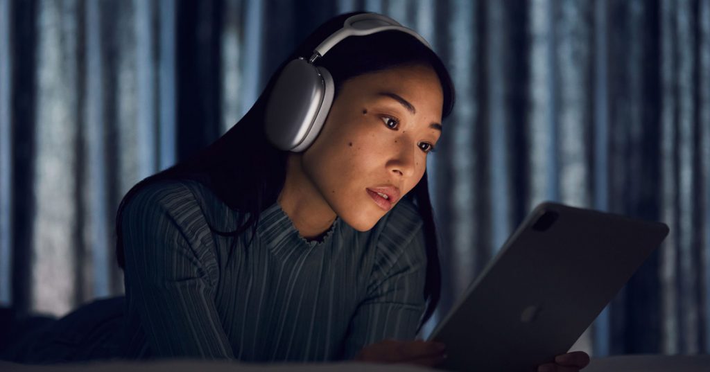 စAppleရဲ့ နောက်ထပ် Productဖြစ်တဲ့ AirPods Maxက တကယ်ရော တန်ရဲ့လား?