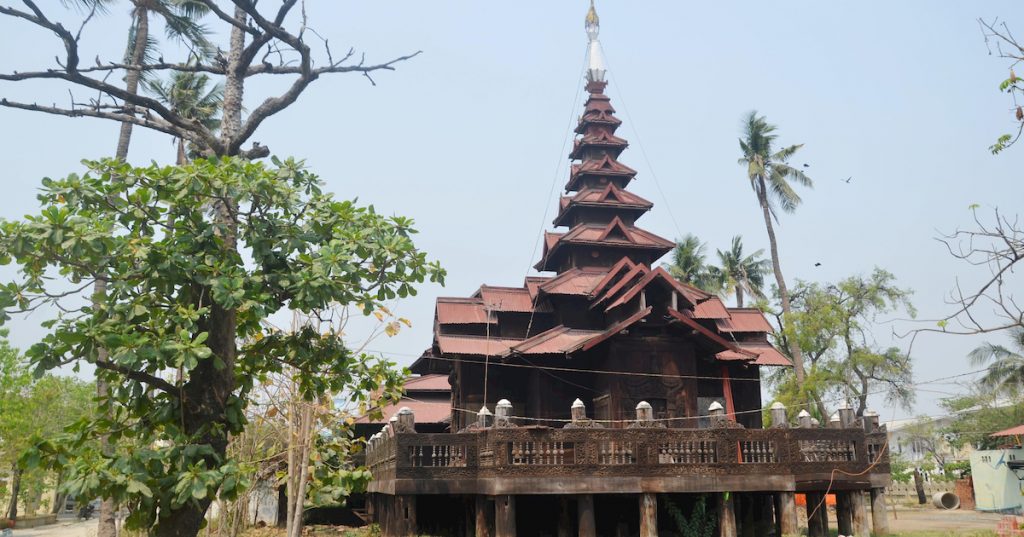 စထူးခြားအံ့ဖွယ် သမိုင်းလက်ရာတွေ လွှမ်းခြုံနေတဲ့ မန္တလေးမြို့ရဲ့ ကျောင်း (၁၄)ကျောင်း