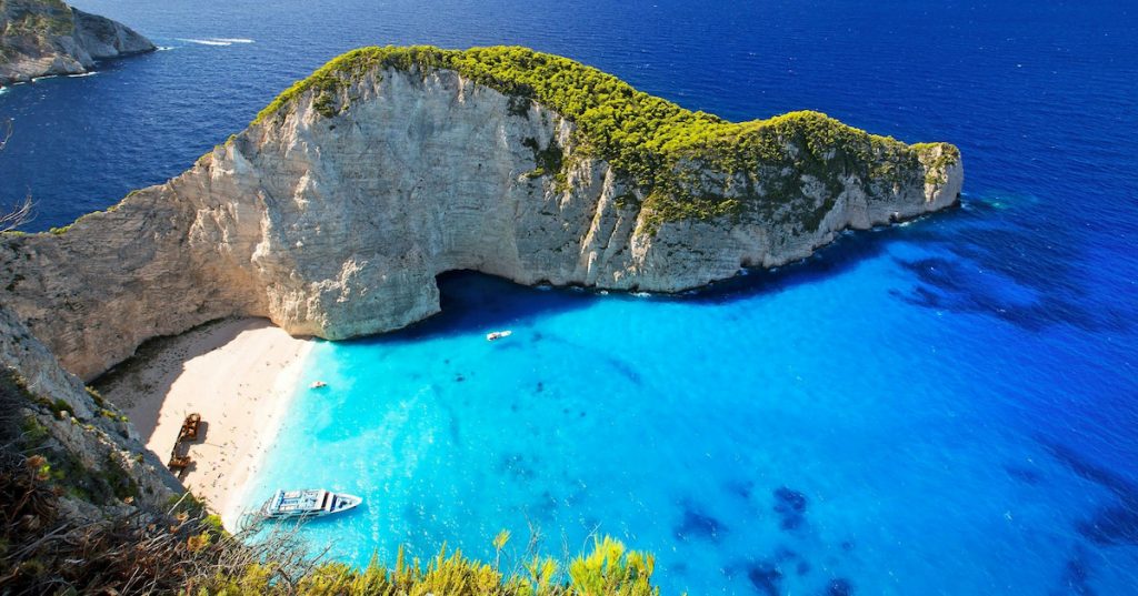 စကမ္ဘာပေါ်မှာ အလှပဆုံးနဲ့ အသွားသင့်ဆုံးလို့ သတ်မှတ်ထားတဲ့ ကမ်းခြေ (၇)ခု