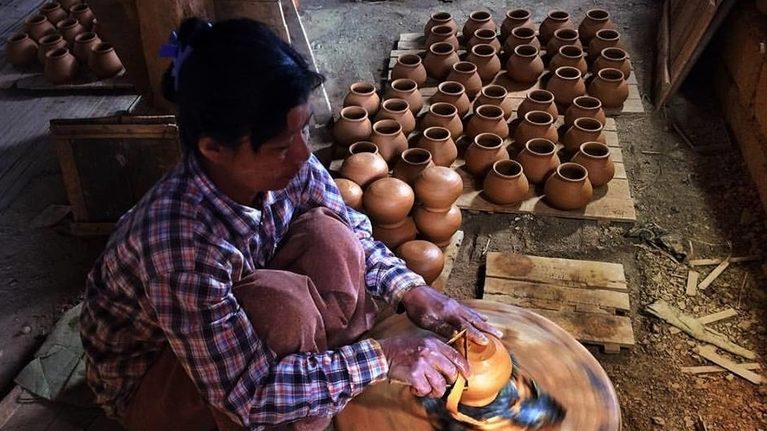 စCOVID-19 ချေးငွေလျှောက်ထားသူ (၁၀,၀၀၀) ကျော်ထဲမှ ချေးငွေရရှိသူများကို ပြန်လည် စိစစ်မည်